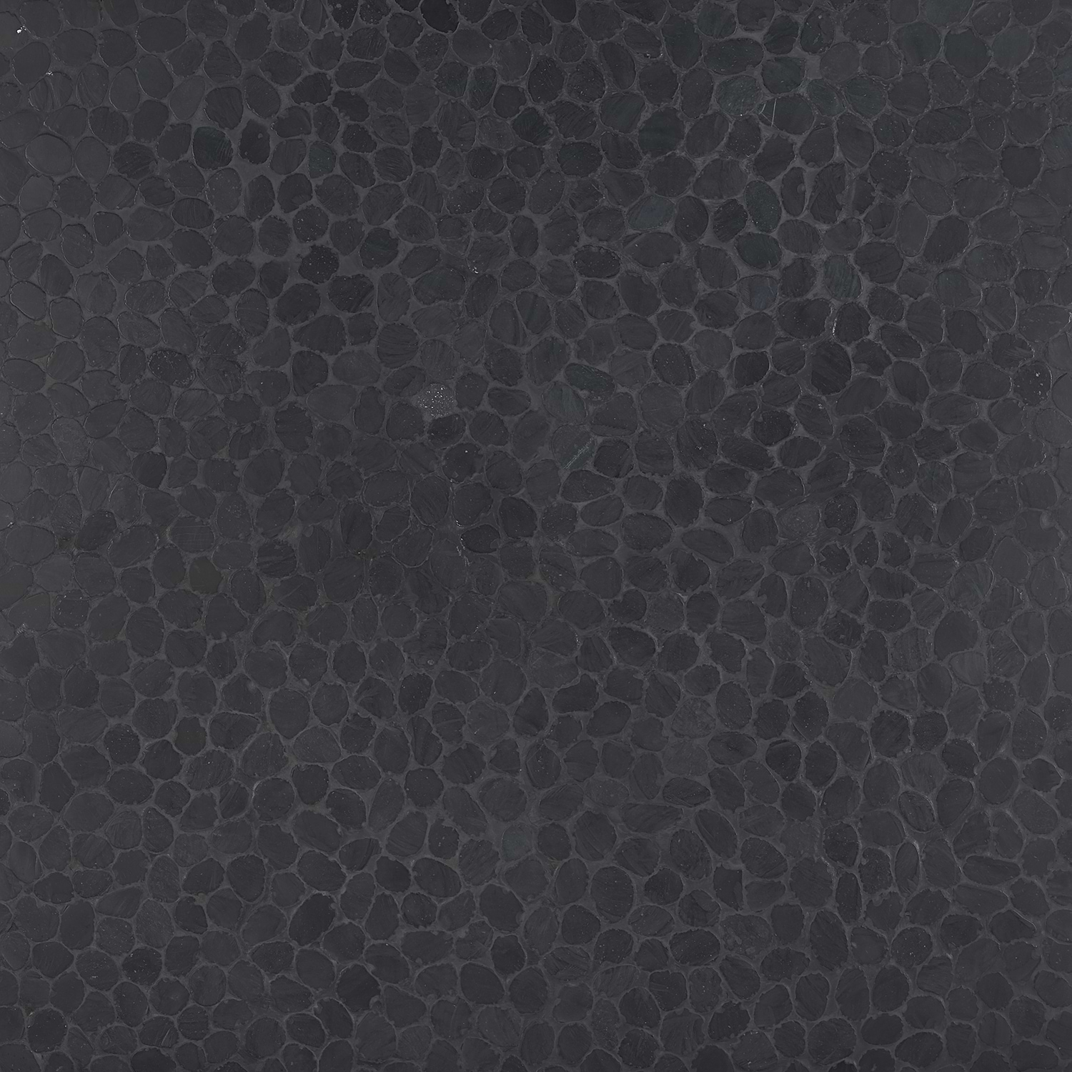 Nature Alor Black Round Pebble Mosaic Tilebar