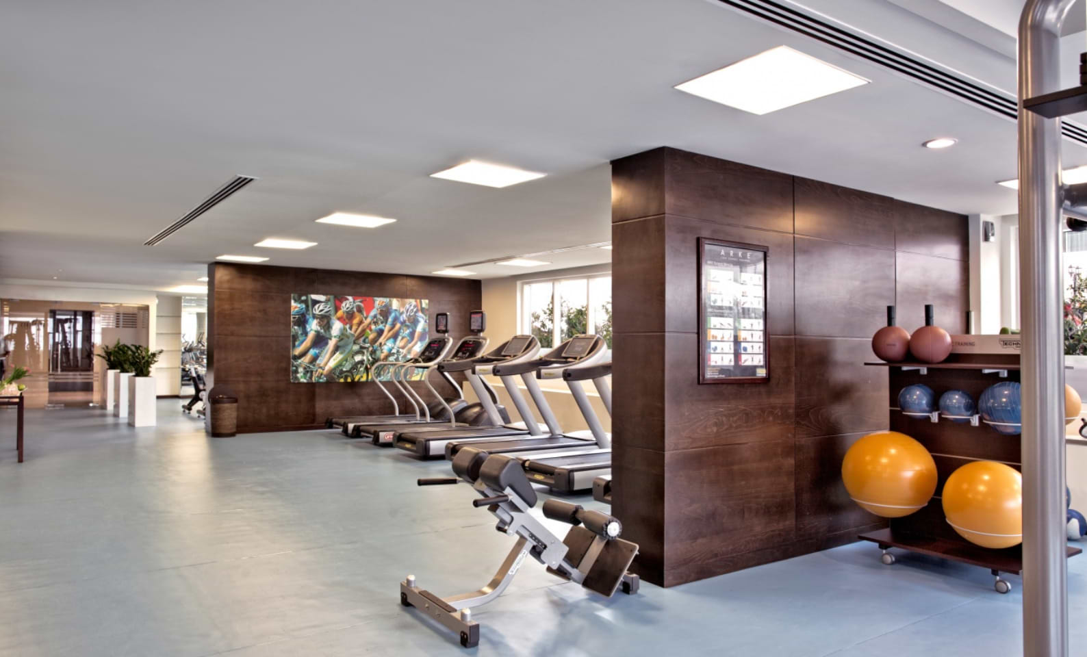 Media rotana dubai 5* (дубай-теком). Media rotana dubai 5. Media rotana dubai 5. Media rotana hotel dubai 5* (dubai (media city)). Media rotana dubai 5* (дубай-теком).