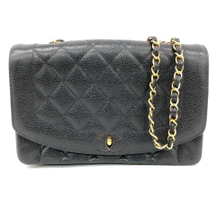 シャネル マトラッセ ダイアナ チェーンショルダーバッグ 3番 止め金具破損