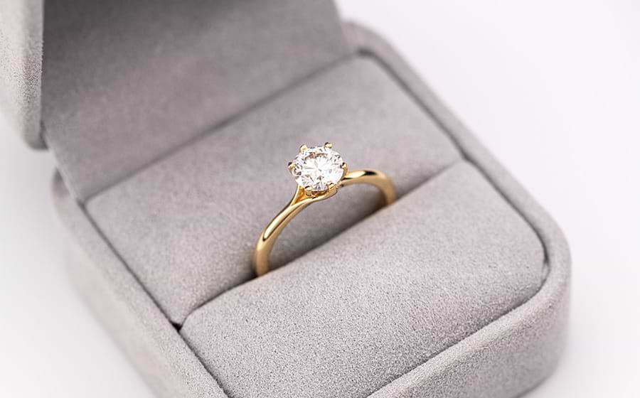 宝石・ジュエリー