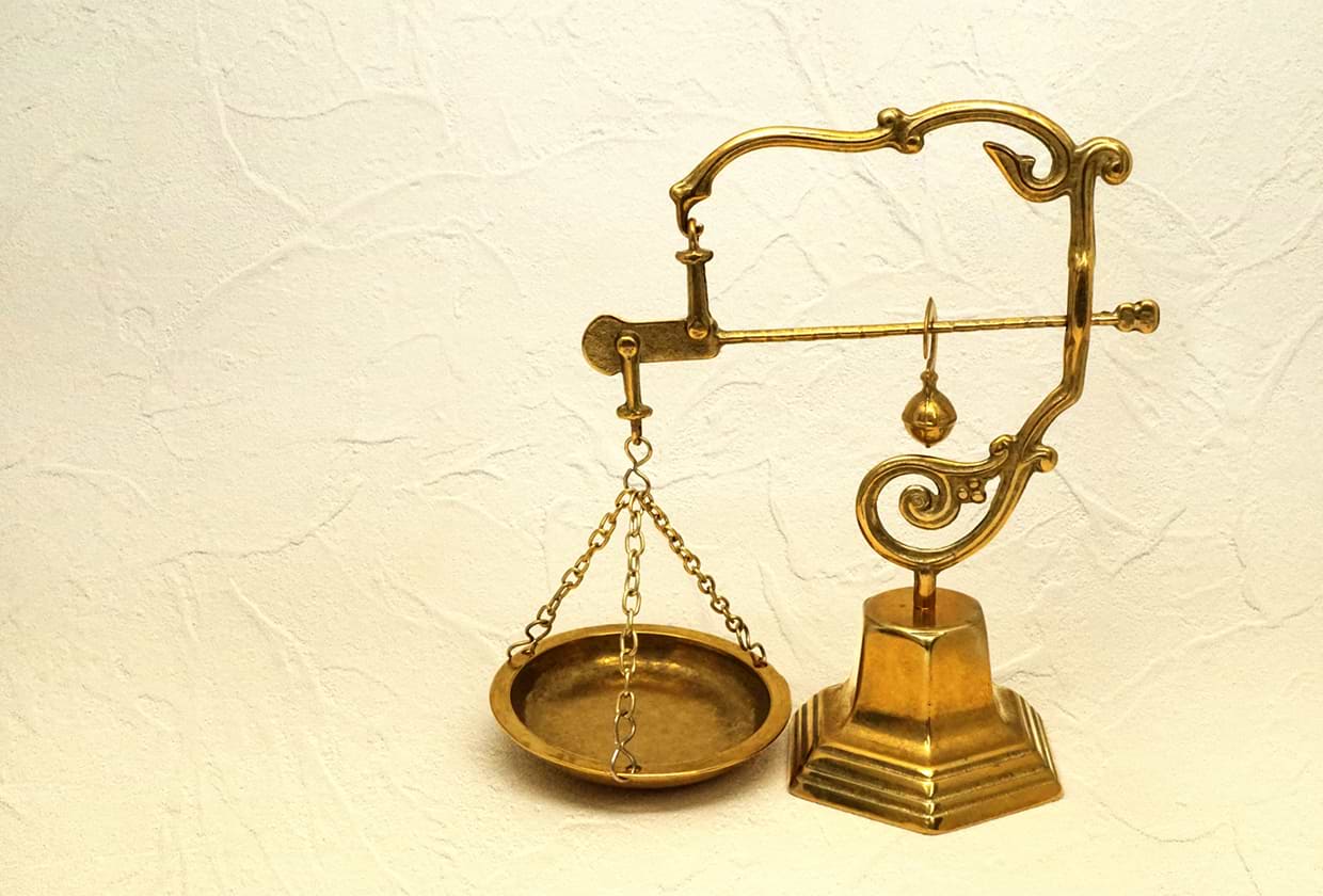 18金の指輪やネックレスの重さは平均何グラム？高価買取のコツを解説 ｜最新相場で高価買取なら『大吉』