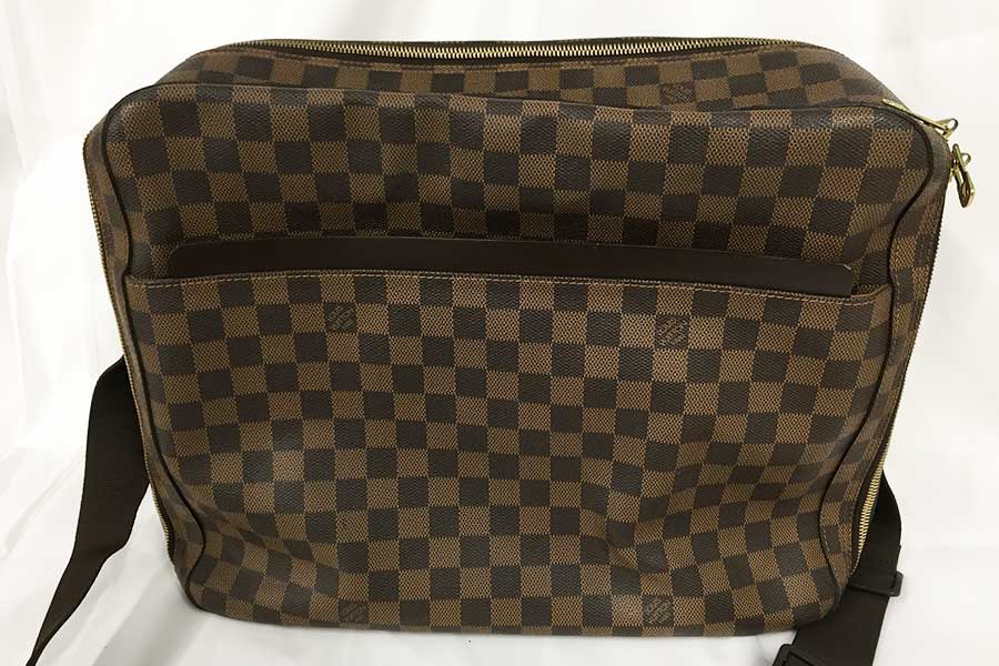 ルイ・ヴィトン  ダミエ　ドルソドゥロ　ショルダーバッグ　N45251