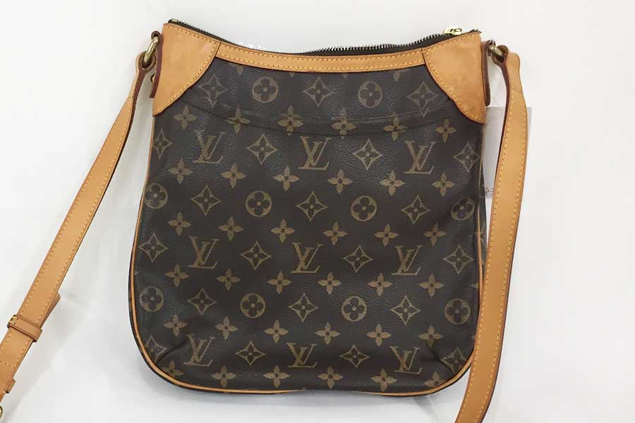 ルイ・ヴィトン  モノグラム オデオン M45353