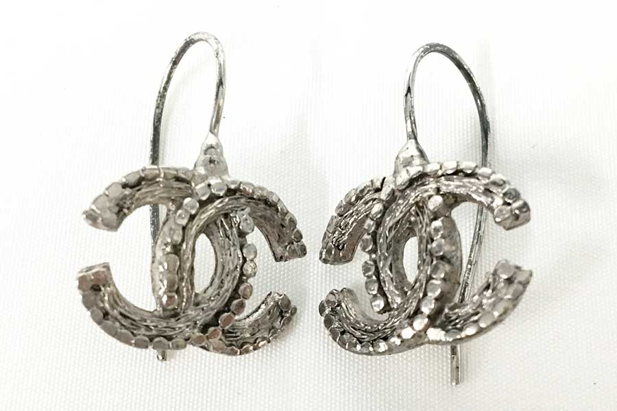 シャネルピアス 00A