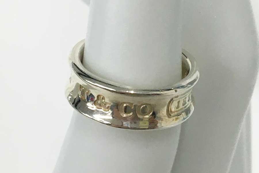 ティファニーリング