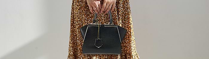 FENDI フェンディ プチトロワジュール ハンドバッグ レザー レディース  