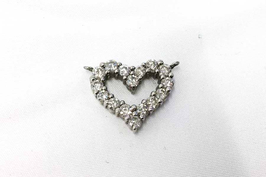 Pt900　ネックレストップ　MD1.00　