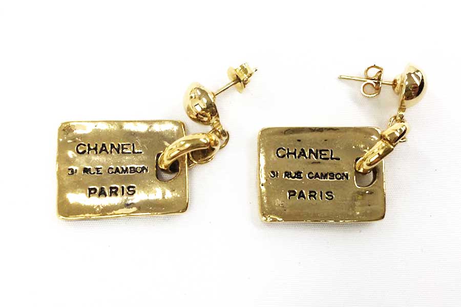 シャネル ピアス