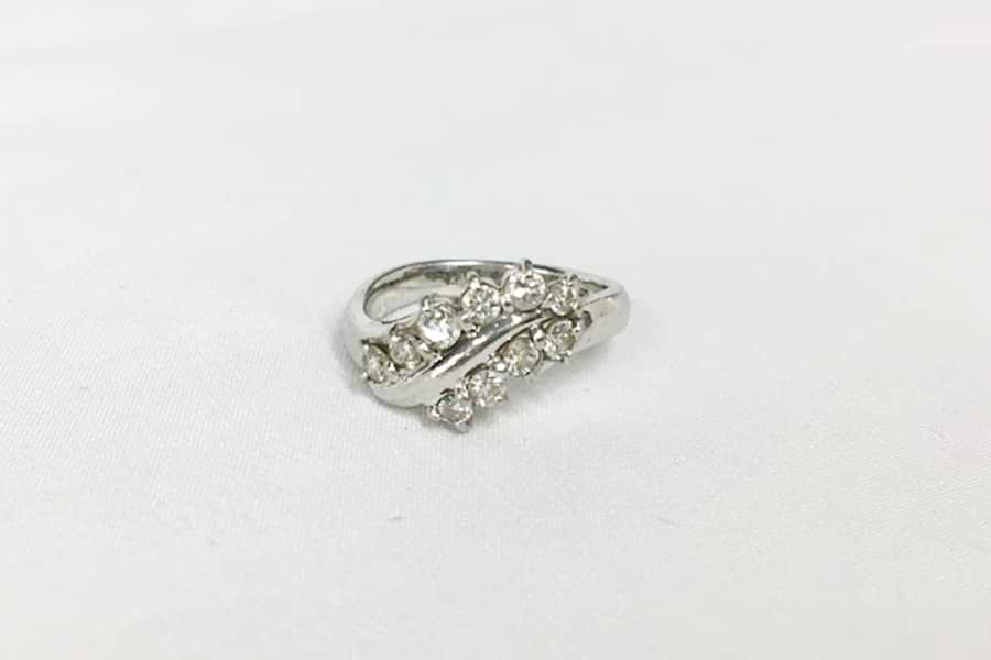 Pt900リング　MD0.52ct