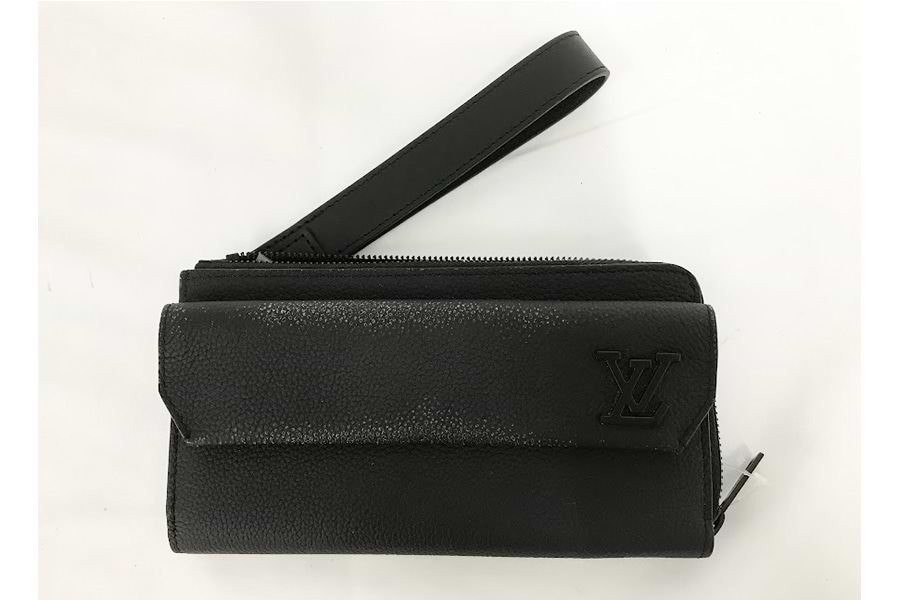 ルイ・ヴィトン ジッピー・ウォレット M69831