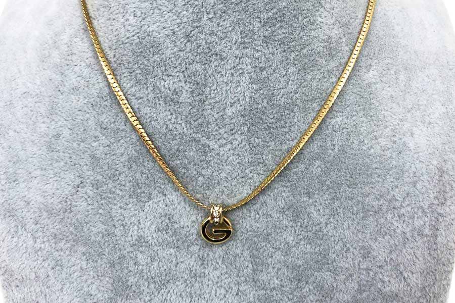 GIVENCHY ジバンシー ストーン ネックレス の買取実績｜最新相場
