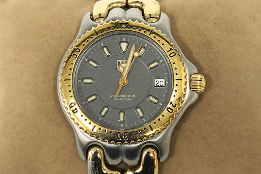 タグホイヤー プロフェッショナル