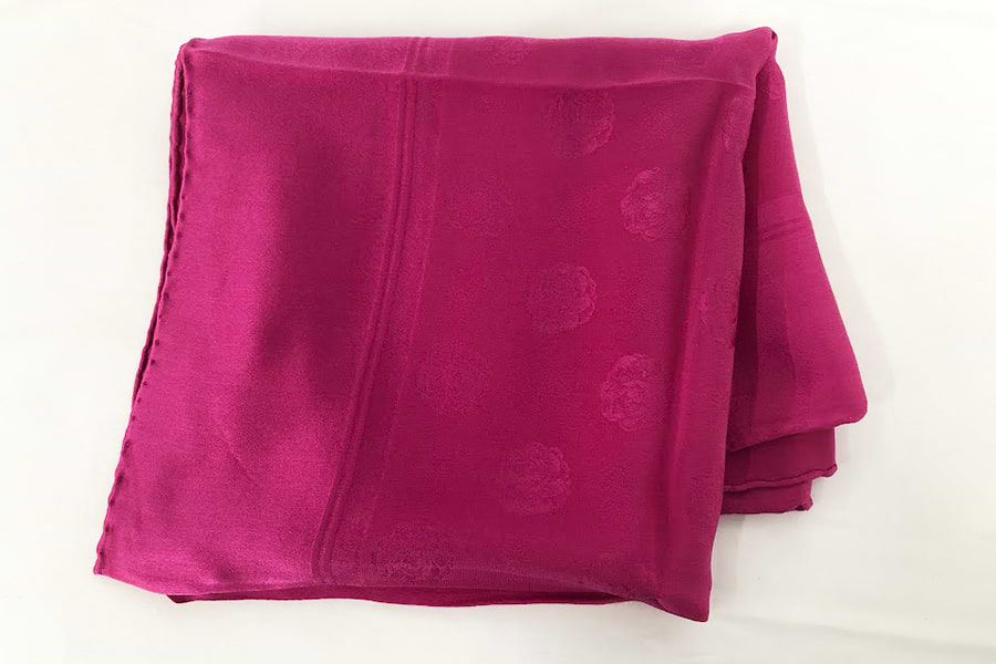 シャネル バラ柄 スカーフ