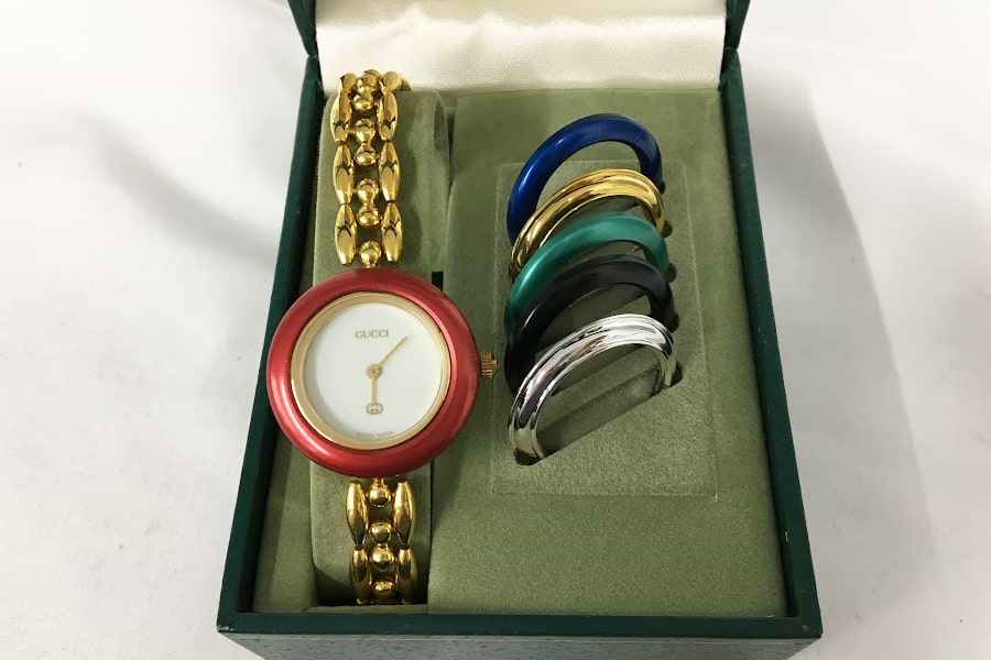 グッチ ベゼルチェンジ 時計