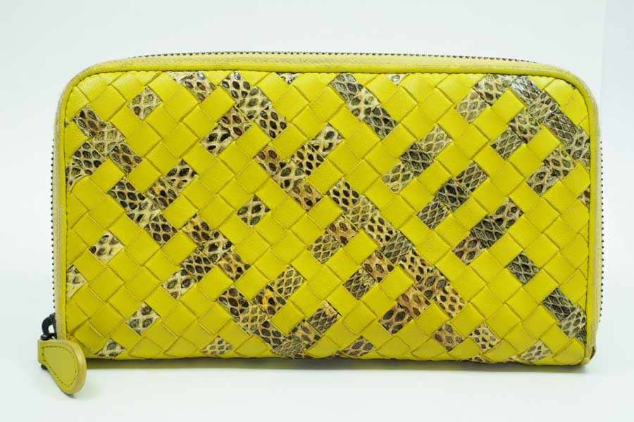 ボッテガヴェネタ ラウンドファスナー長財布