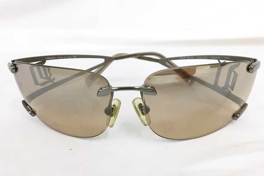 ヴェルサーチ　サングラス モデル 2019