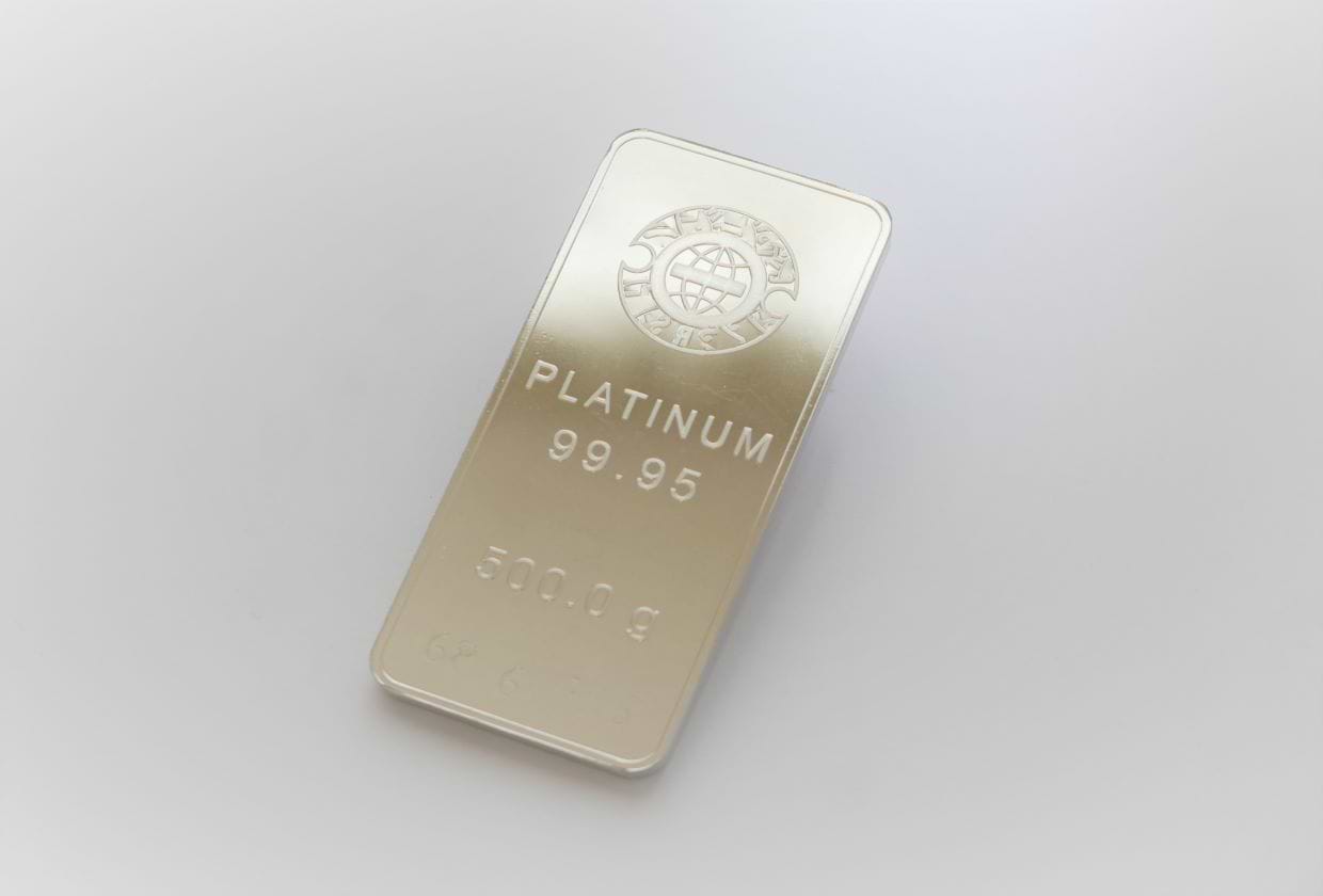 金とプラチナの価値はどっちが高い？投資にも使われる2種の貴金属を徹底比較！ ｜最新相場で高価買取なら『大吉』