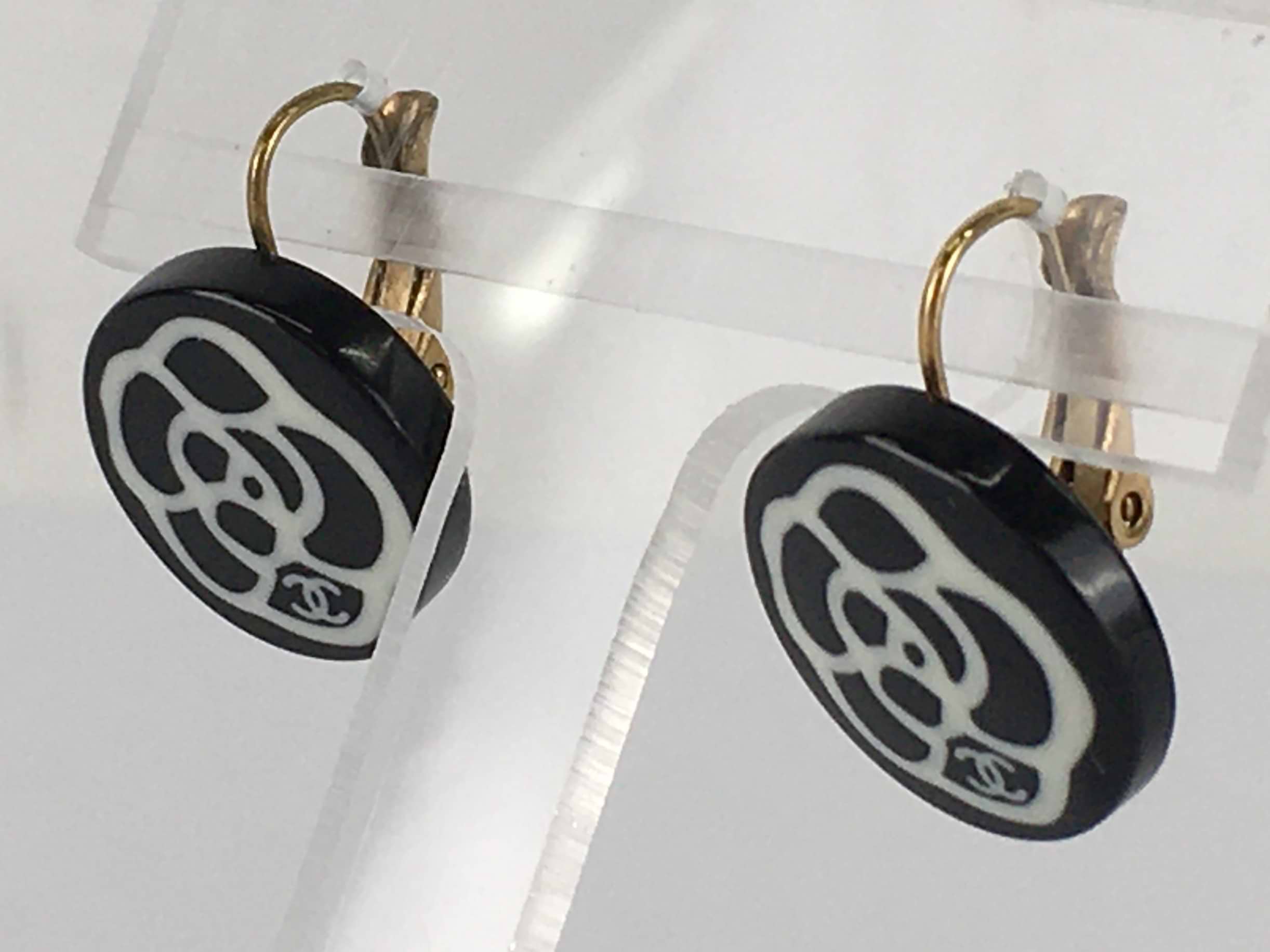 シャネル カメリア ピアス 03Pの金 ピアス買取の実績｜最新相場で高価 