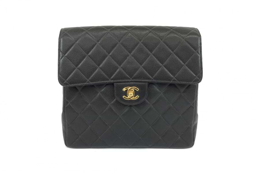 シャネル マトラッセ キャビアスキン リュック 4番