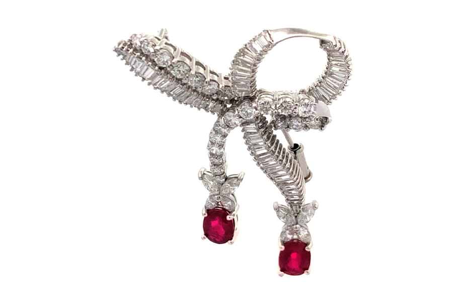 Pt900×ルビー×ダイヤモンドネックレストップ R4.35ct MD2.46ct の買取 