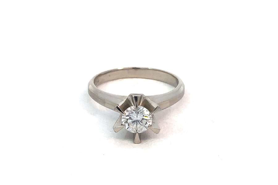 リング Pt900 約11号 ダイヤ0.54ct の買取実績｜最新相場で高価買取 