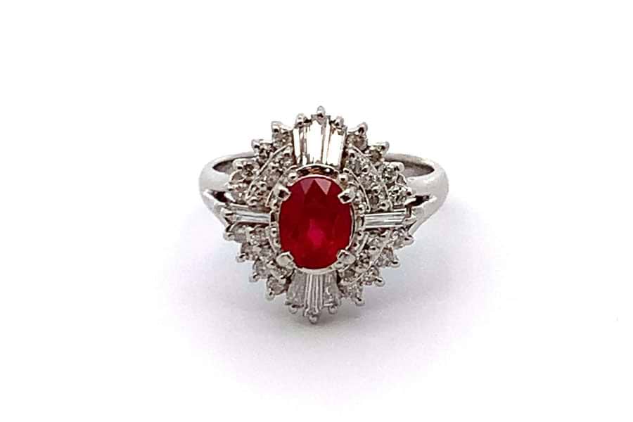 リング Pt900 約11号 ルビー1.26ct ダイヤ0.53ct の買取実績｜最新相場 