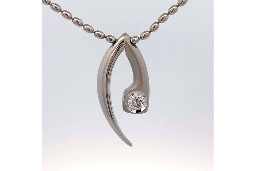 ネックレス Pt900,Pt850 全長約40.8cm ダイヤ0.300ct の買取実績｜最新 