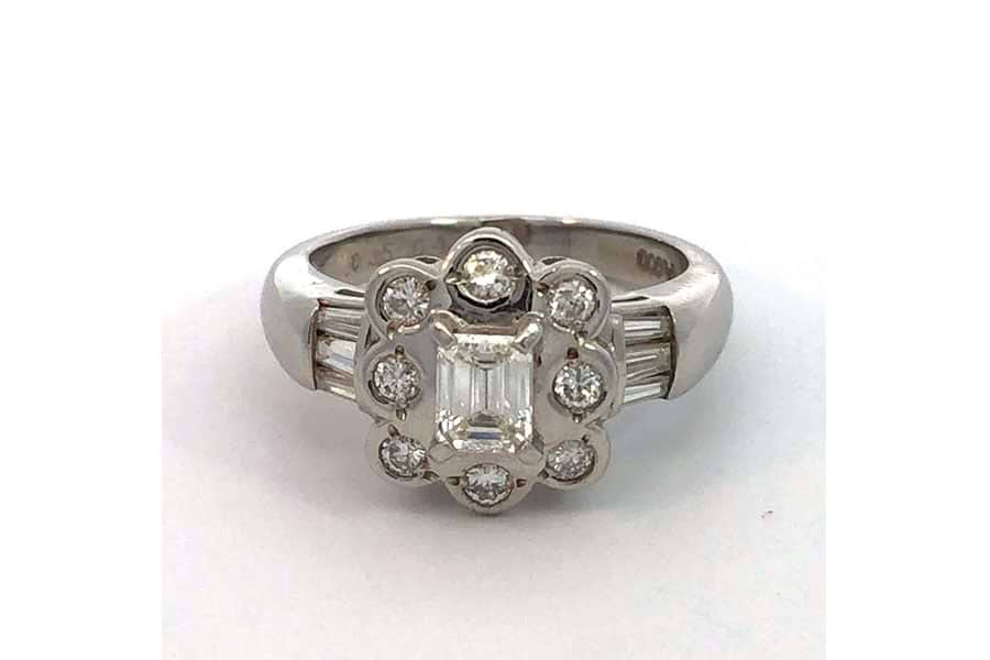 リング Pt900 約7号 ダイヤ0.35ct ダイヤ0.40ct の買取実績｜最新相場  