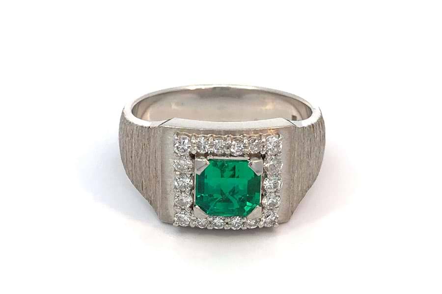 リング Pm900 約19号 エメラルド1.16ct ダイヤ0.43ct の買取実績｜最新 