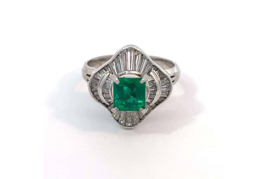 リング Pt900 約16号 エメラルド3.37ct ダイヤ1.43ct の買取実績
