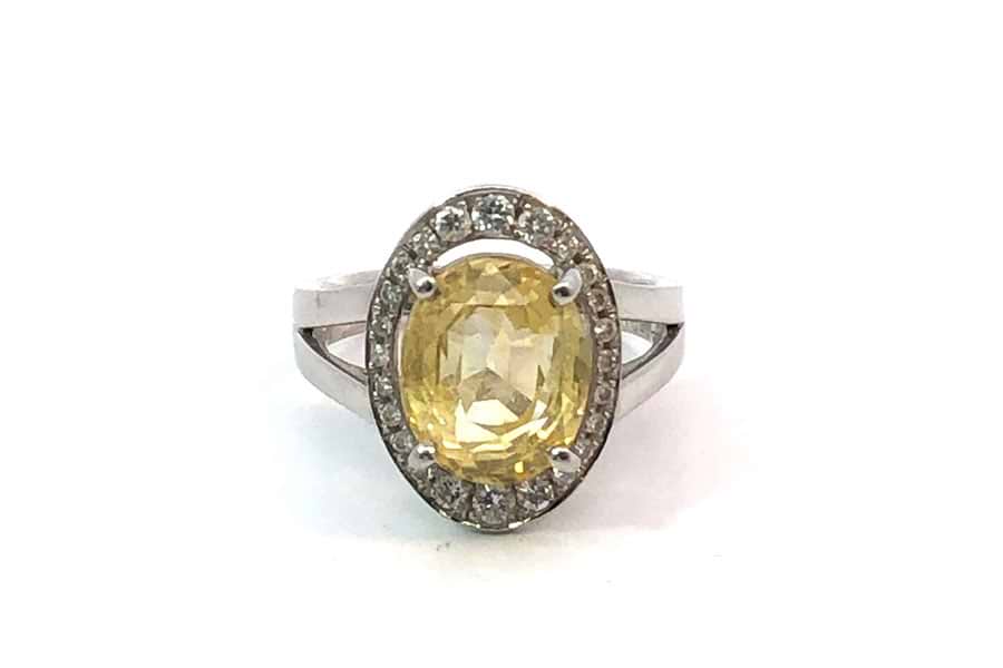 リング Pt900 約12号 赤紫色石1.86ct ダイヤ0.53ct$2 の買取実績