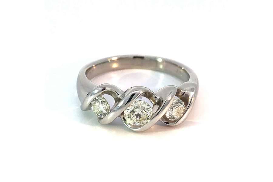 リング Pt900 約13号 ピンクトルマリン3.18ct ダイヤ0.22ct の