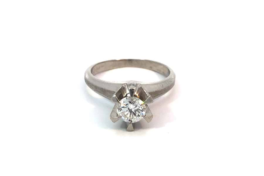 リング Pt900 約8号 ダイヤ0.82ct の買取実績｜最新相場で高価