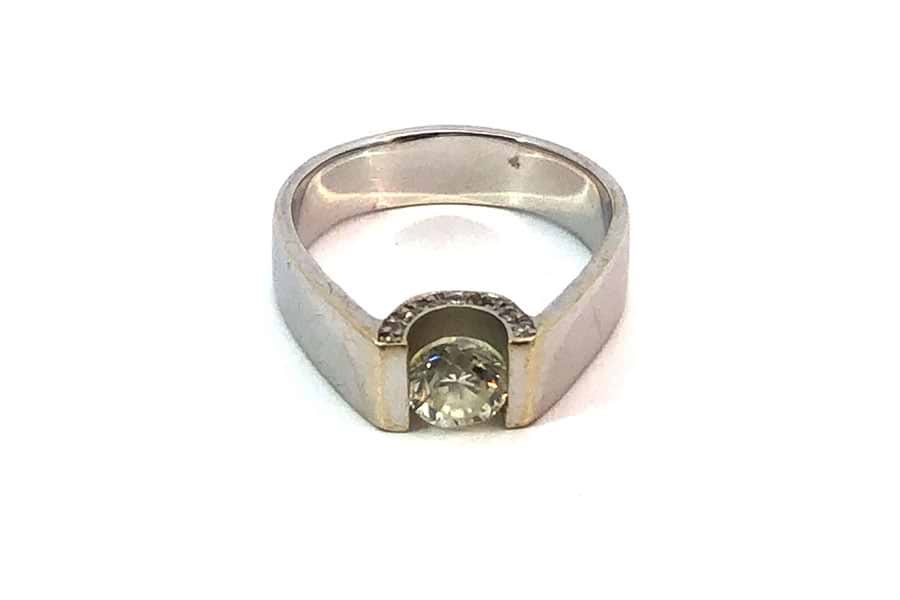 リング K18WG 約18.5号 ダイヤ1.014ct ダイヤ0.09ct の買取実績