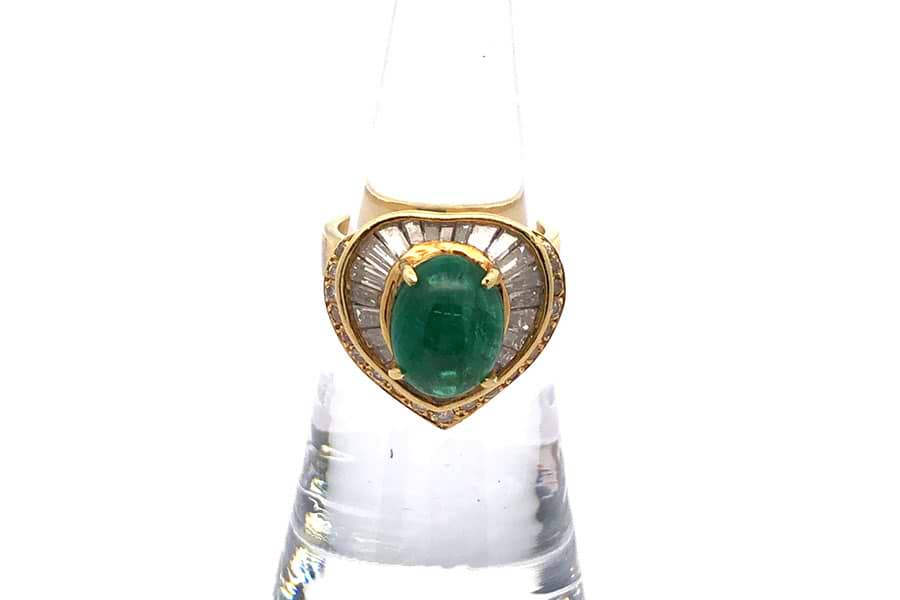 リング Pt900 約12号 エメラルド0.89ct ダイヤ0.84ct の買取実績