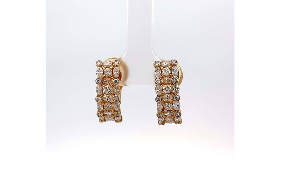 ピアスイヤリング K18 ダイヤ2.45ct