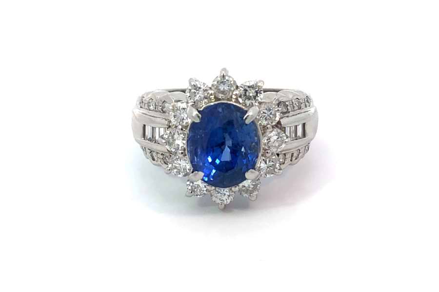 リング Pt900 約11.5号 サファイア3.23ct ダイヤ1.07ct@2 の買取