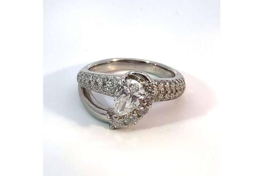 リング Pt900 約12号 ダイヤ0.719ct ダイヤ0.64ct の買取実績