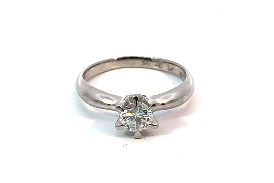 リング Pt900 約12.5号 ダイヤ0.50ct$2 の買取実績｜最新相場で