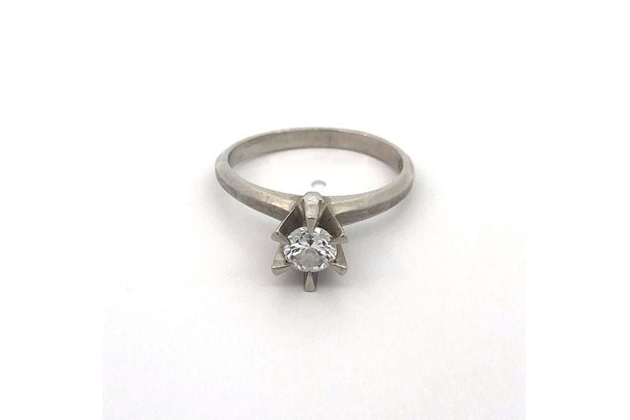 リング Pt850 約9号 ダイヤ0.47ct の買取実績｜最新相場で高価