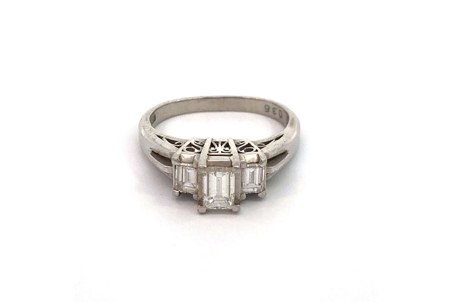 リング Pt900 約6.5号 ダイヤ0.39ct ダイヤ0.36ct の買取実績｜最新 