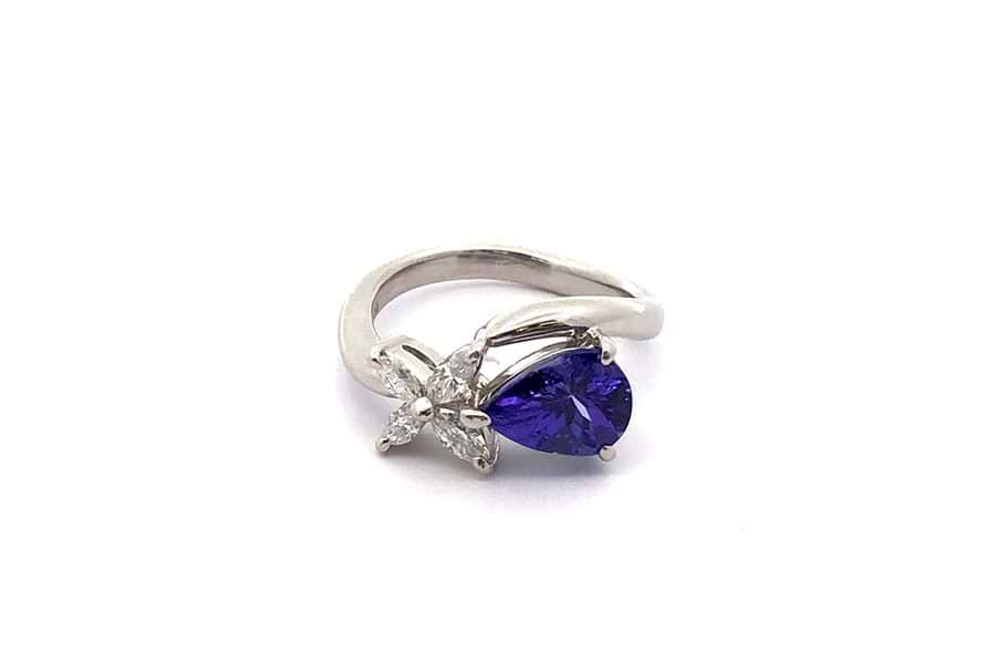 リング Pt900 約11号 タンザナイト1.79ct ダイヤ0.33ct の買取実績 