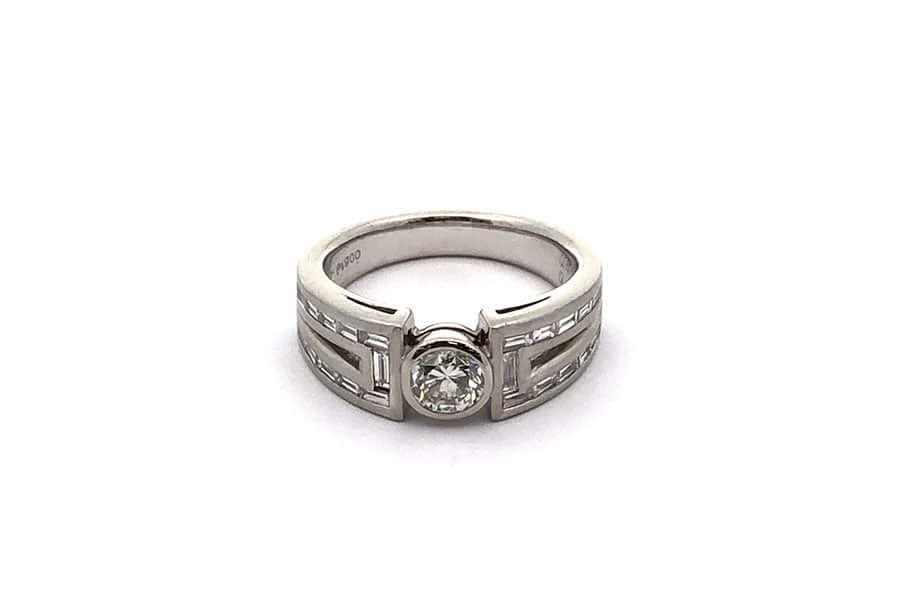 リング Pt900 約12号 ダイヤ0.54ct ダイヤ0.41ct の買取実績｜最新相場 