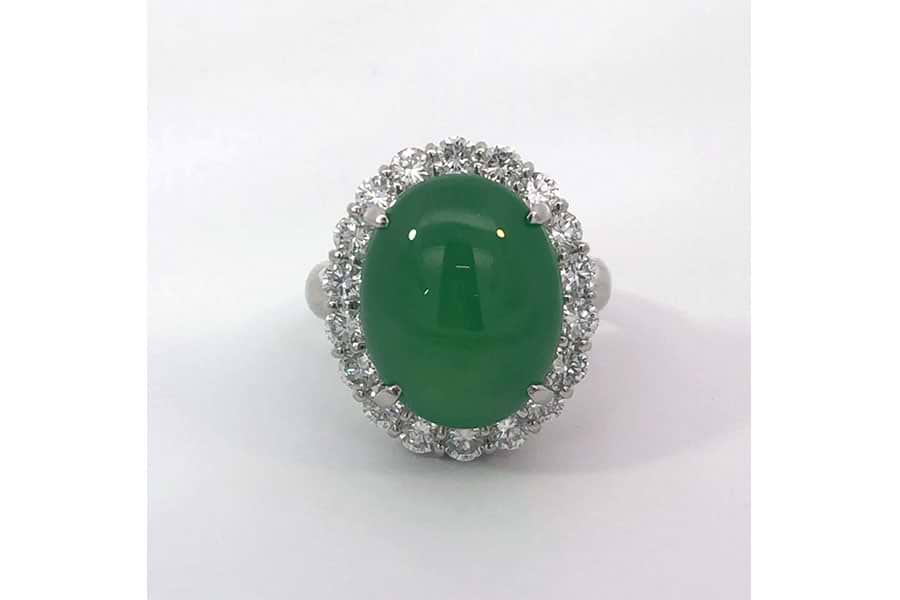 リング Pt900 約14号 翡翠13.011ct ダイヤ1.70ct の買取実績｜最新相場 