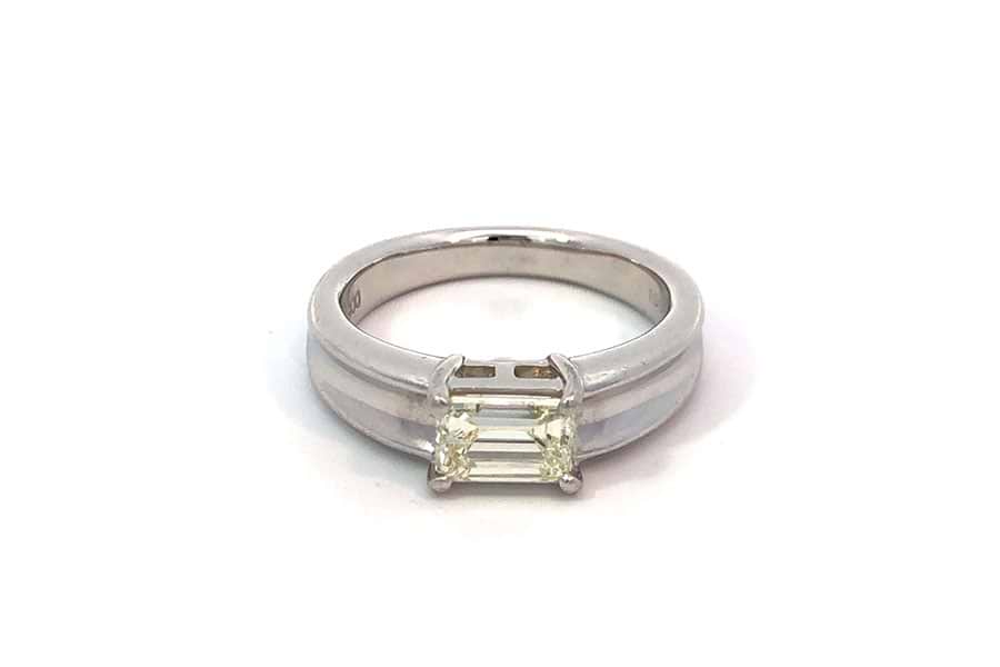 Pt900 ダイヤモンド リング 0.50ct フラワー — セルビー