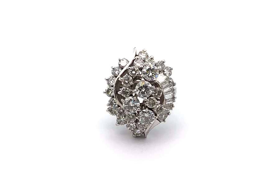 リング Pt900 約18号 ダイヤ0.364ct ダイヤ0.74ct の買取実績