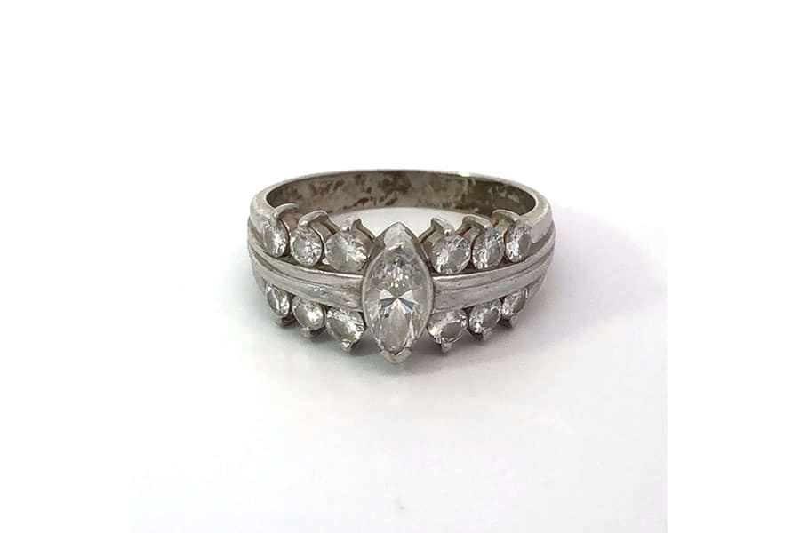 Pt900×サファイア×ダイヤモンドリング S6.98ct MD1.06ct の買取