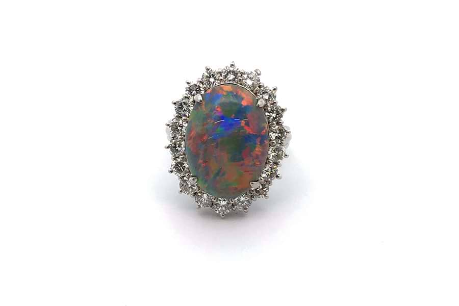 リング Pt900 約12号 ブラックオパール6.37ct ダイヤ1.50ct の
