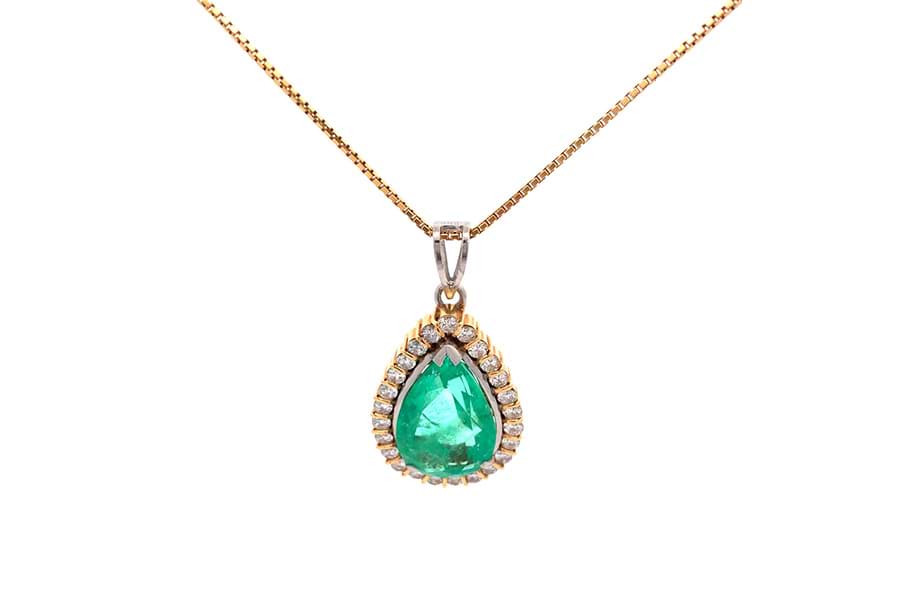 ネックレス Pt900,K18,750 全長約44.9㎝ エメラルド7.46ct ダイヤ0.84 