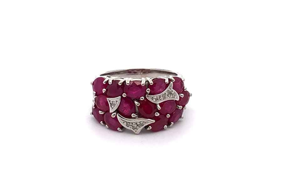 プラチナ850リング 9号 お花のルビー0.60ct ジュエリーマキ 【公式通販】